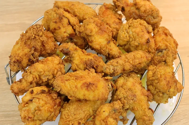 Курячі крильця 'як в KFC' kuriachi kryltsia Малушина кухня Курячі крильця 'як в KFC'