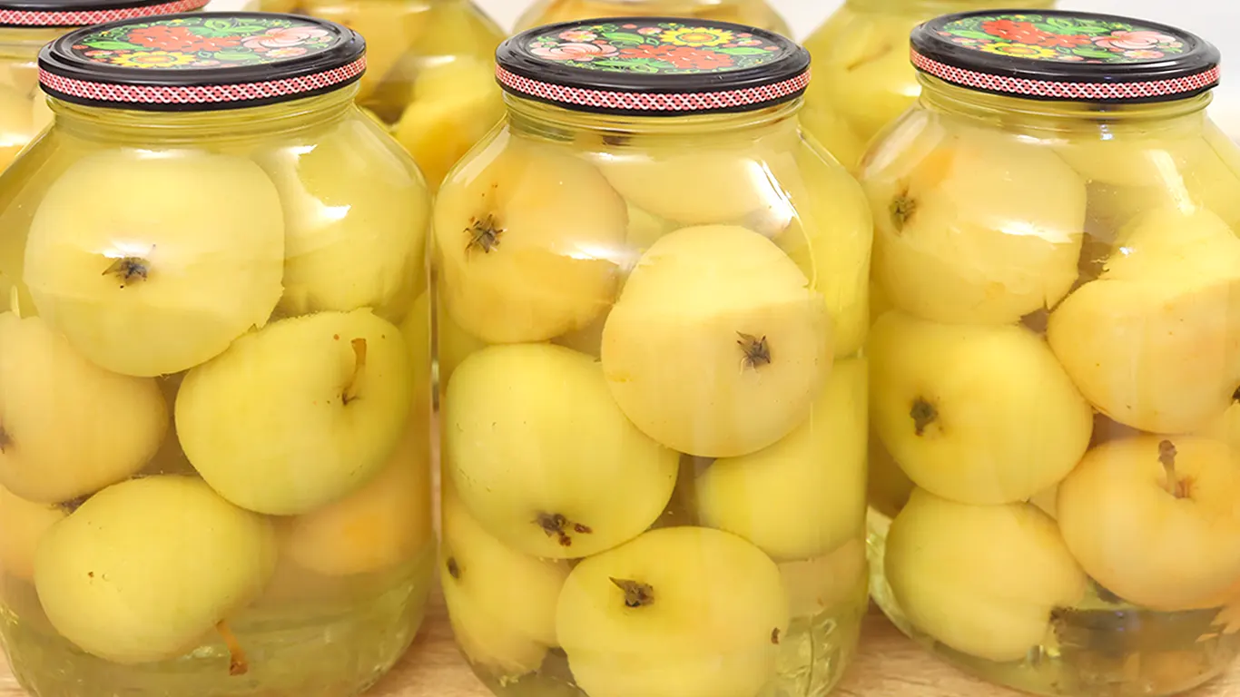 Компот з яблук на зиму kompot z iabluk Малушина кухня Компот з яблук на зиму